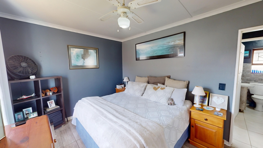 2 Bedroom Property for Sale in Anchorage Park Western Cape